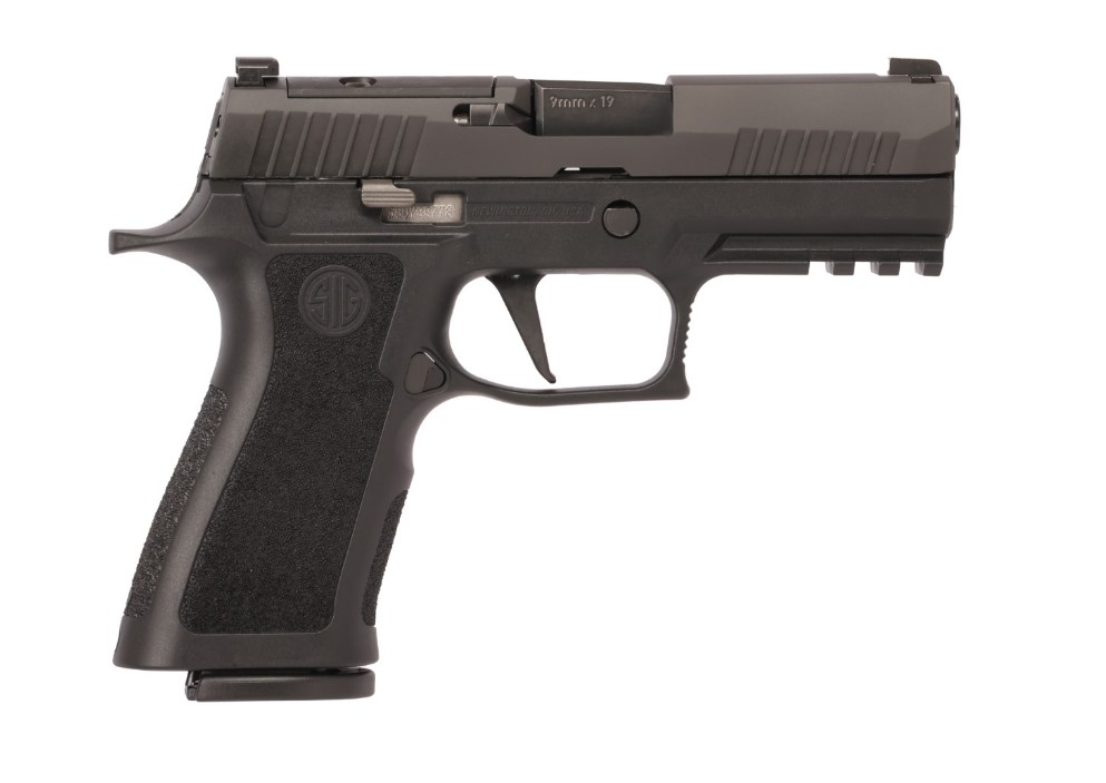 SIG SAUER P320 XCarry 9mm Pistol, 17+1 Capacity